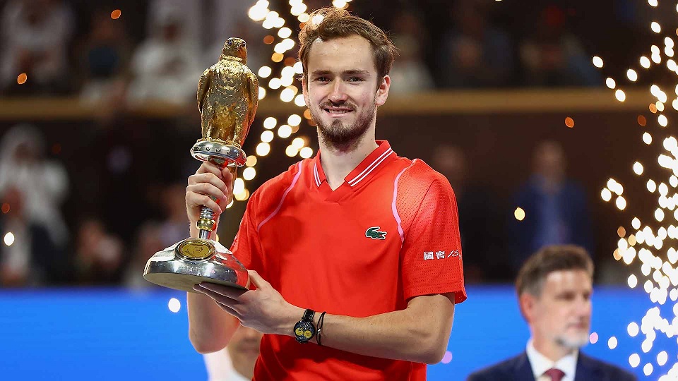 Medvedev takes back-to-back title in Doha, Hurkacz and Bonzi in the Marseille final
