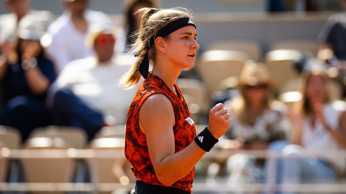 Muchova's miraclous comeback, Swiatek secures the number one - Roland Garros semis