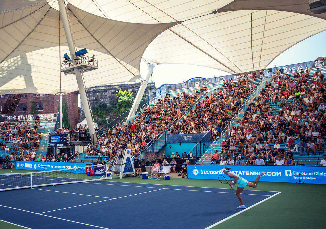 Garcia, Wang and Zhu move into quarters in Cleveland