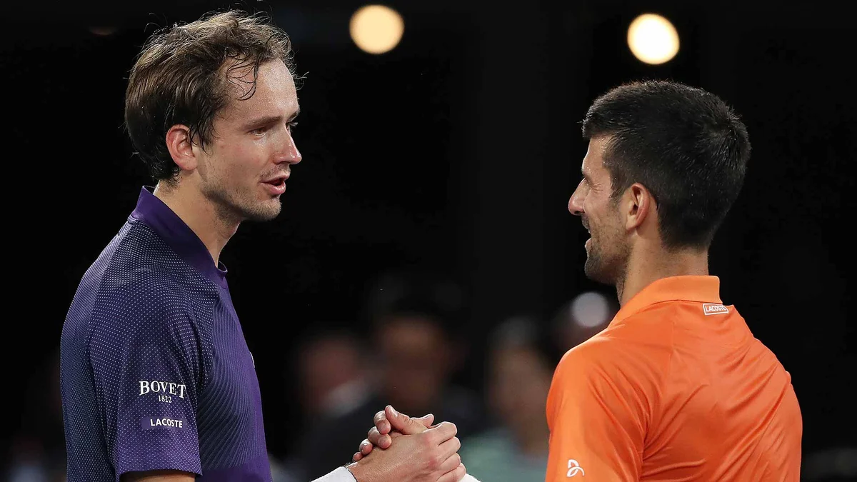 Adelaide - Djokovic beats Medvedev, Noskova upsets Jabeur