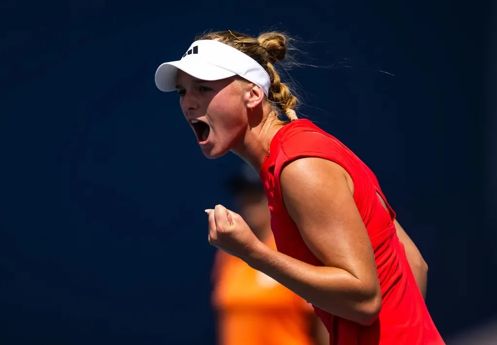 Second Round of WTA 1000 Miami Open: Upsets, Thrillers, and Dominant Performances