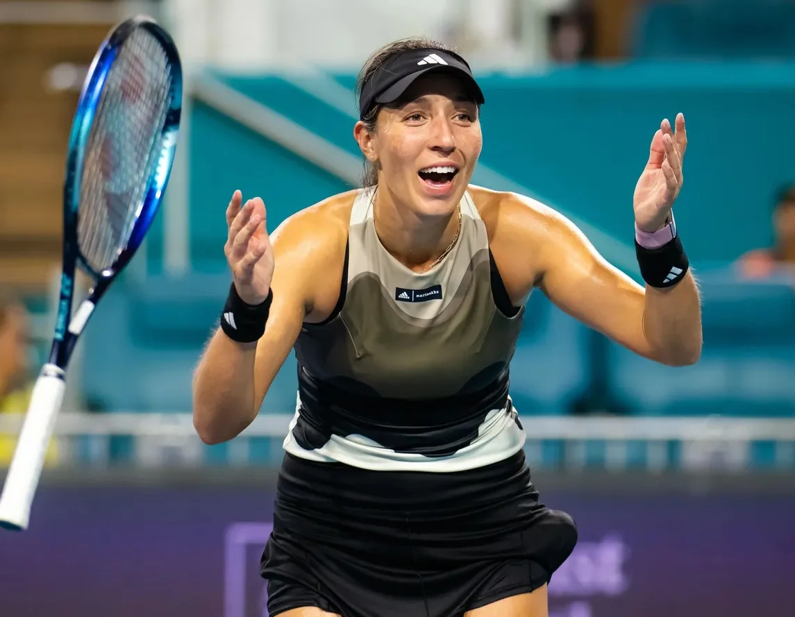 Pegula survives the thriller, Cirstea upsets Sabalenka - Miami Open WTA QFs