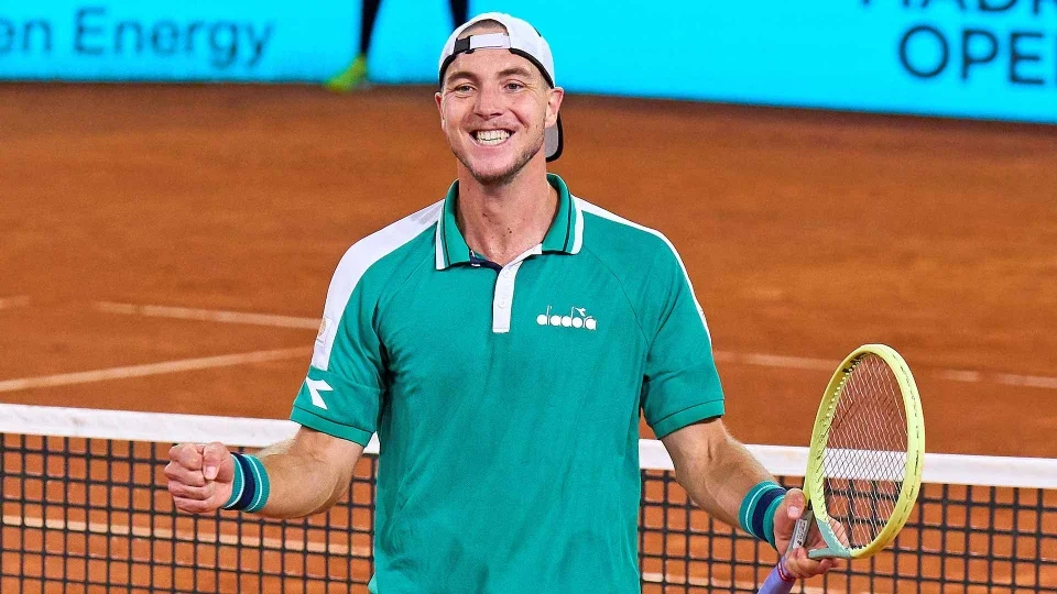 Struff performs a miracle upset on Tsitsipas - Mutua Madrid Open ATP semifinals
