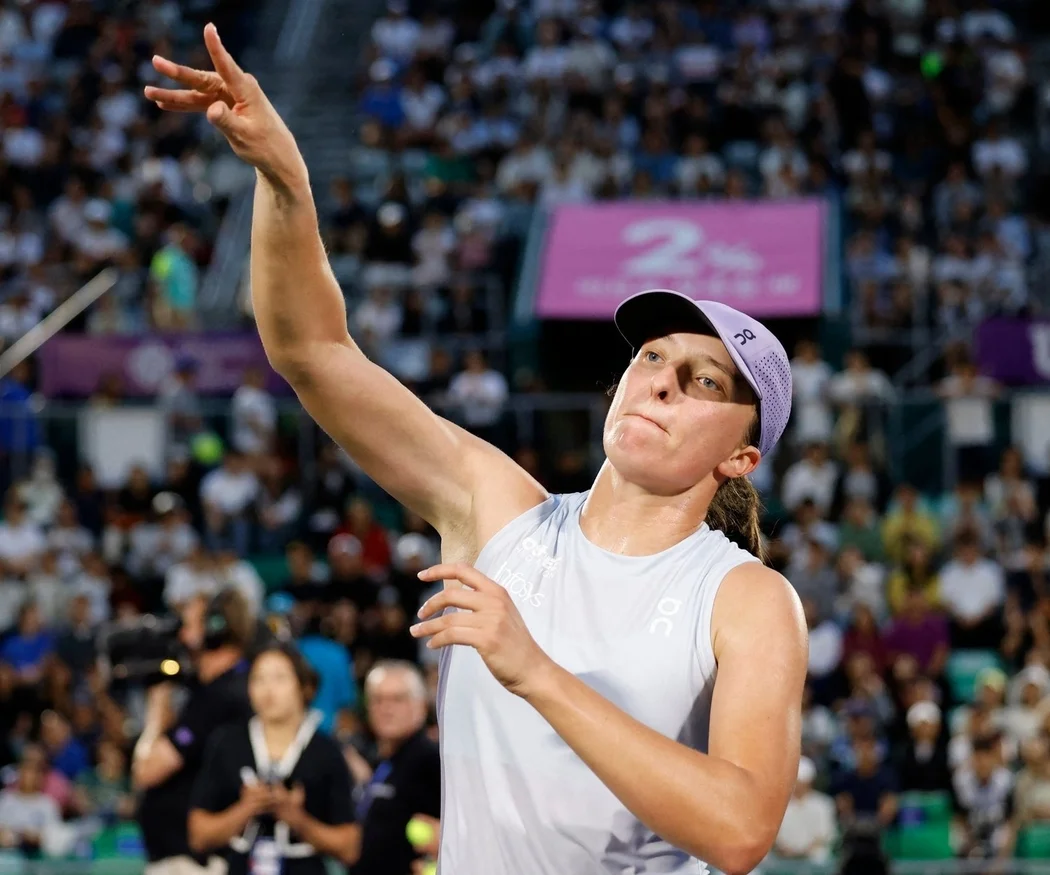 WTA 500 Korea Open: Swiatek takes 25th title after comeback win