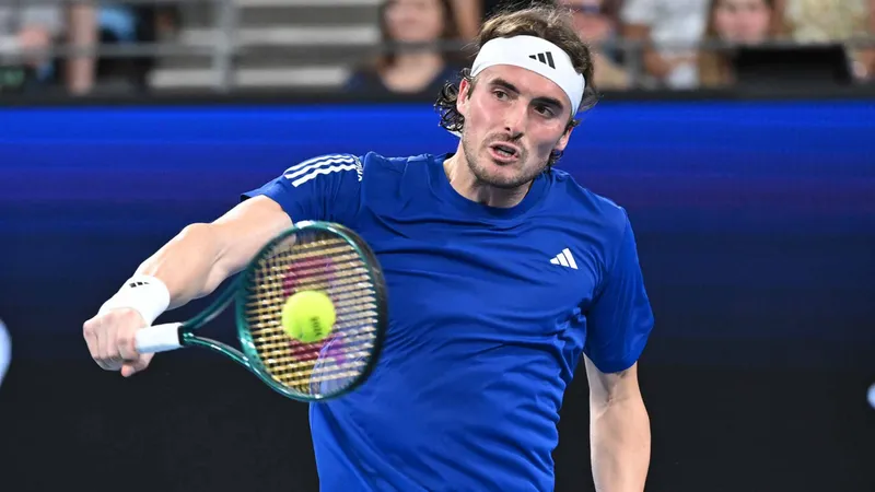 Tsitsipas cruises past Mochizuki while Baez defeats Munar in United Cup action