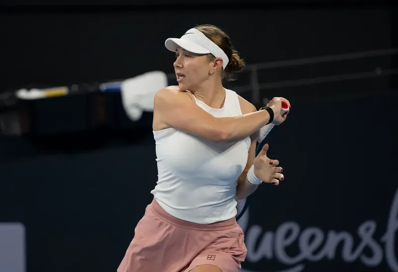 Pegula beats Kalinskaya, Anisimova advances in Brisbane, Thursday preview