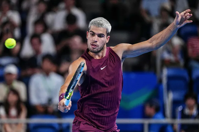 Australian Open Day 1: Alcaraz faces Walton, Zverev meets Diallo