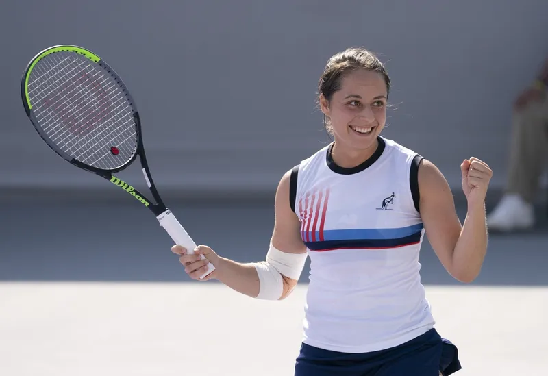 Andreeva cruises to Adelaide title, Cocciaretto claims Hobart crown