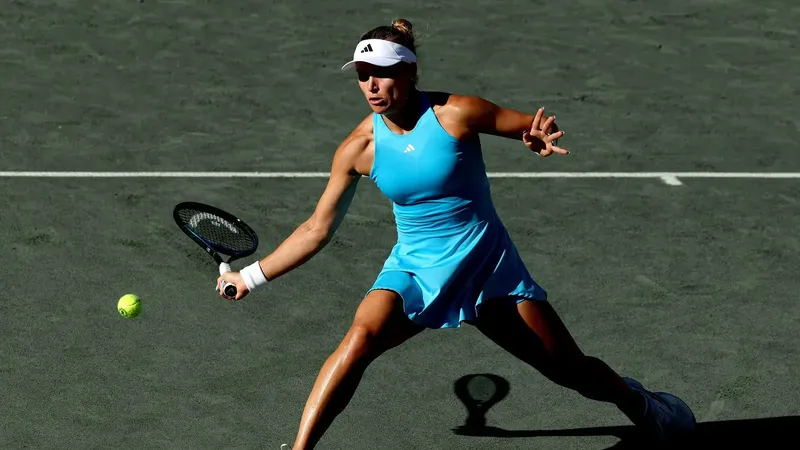 Starodubtseva stuns Rybakina, Baptiste's dramatic injury, Swiatek's draw open wide
