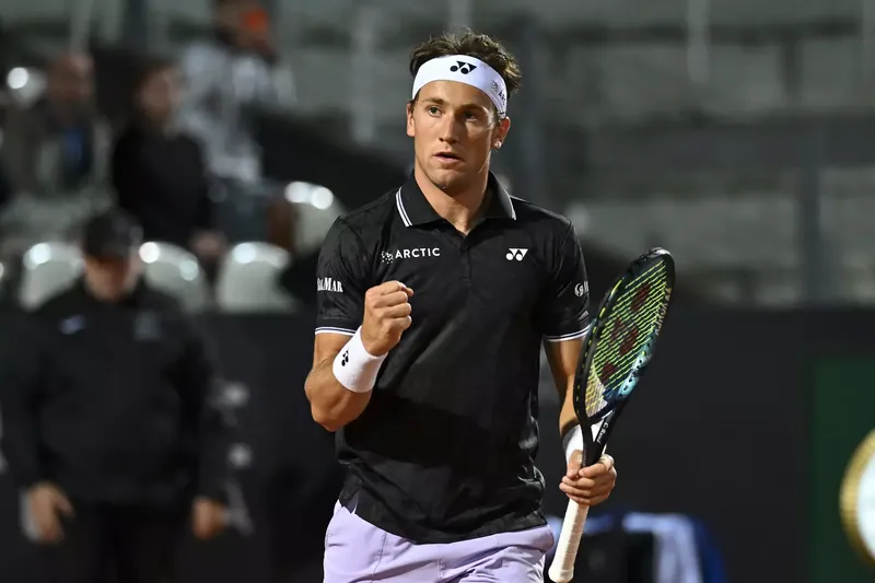 Ruud digs out of two-set hole vs Paul as Fonseca topples Djokovic and Roland Garros opens up